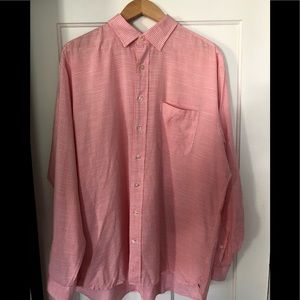 Vineyard Vines Pink Button down shirt